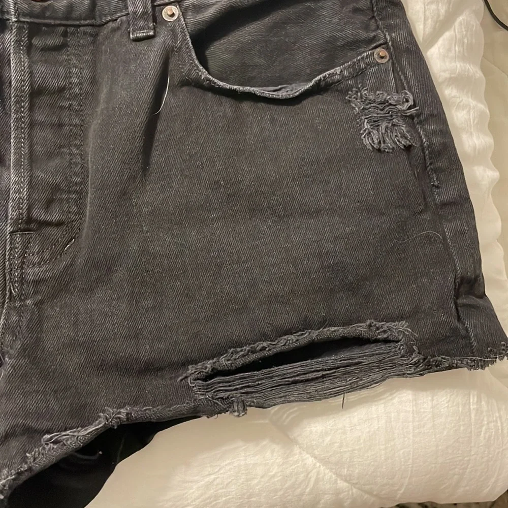 We the Free Black Cut Off Denim Shorts - Picture 3 of 6